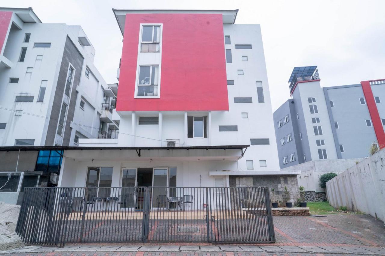 Mroom Residence Near Umn Gading Serpong Redpartner Cicayur Dış mekan fotoğraf