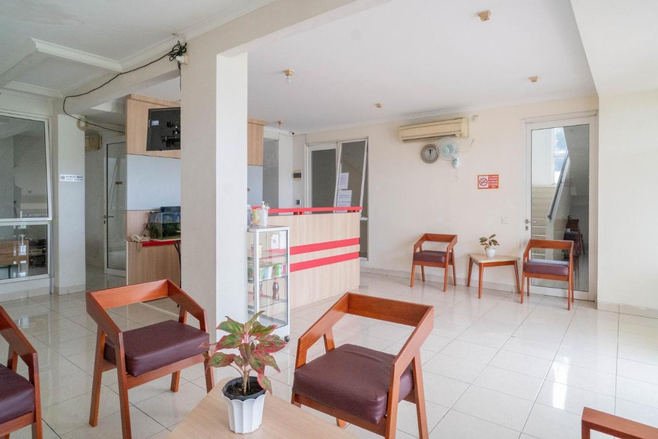 Mroom Residence Near Umn Gading Serpong Redpartner Cicayur Dış mekan fotoğraf
